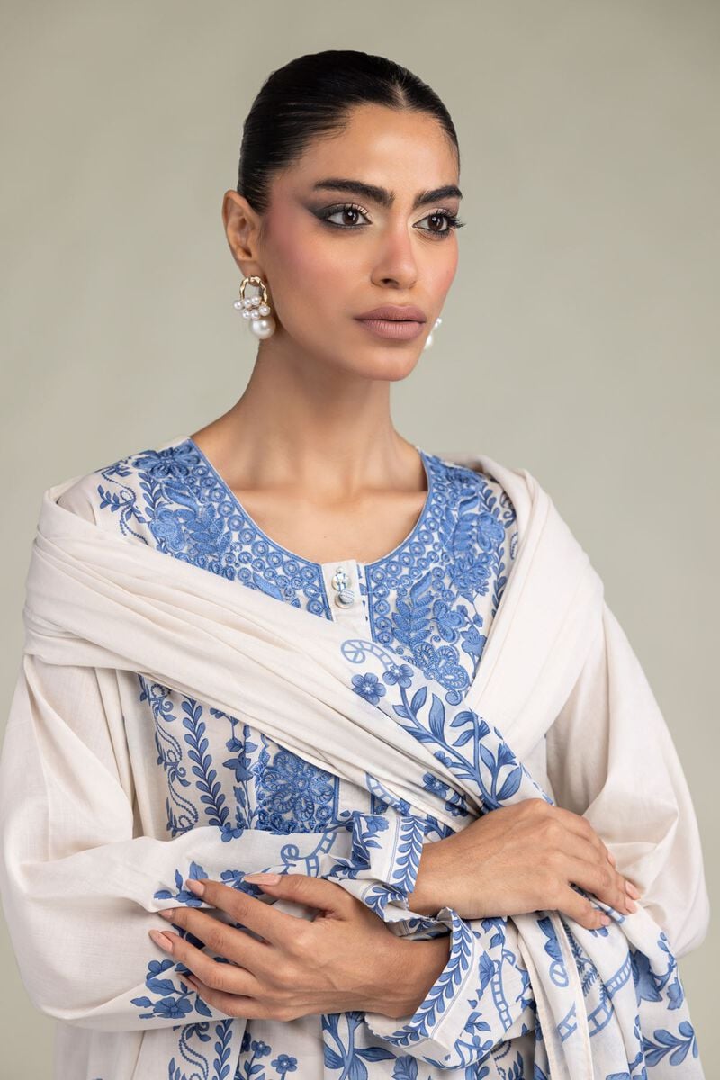 Azure Bloom — White & Blue Floral Printed Unstitched 3-Piece Suit